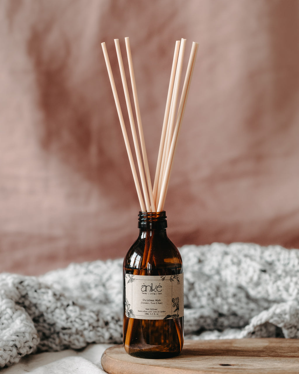 Christmas wish reed diffuser